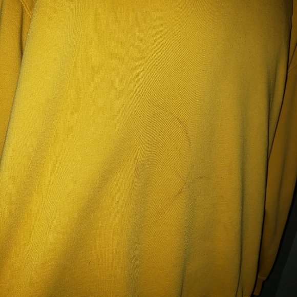 Starter Yellow Stitch Logo Sweatshirt - Picture 2 of 6